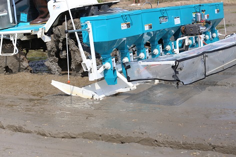 เครื่องหยอดข้าว DS10 พร้อมชุดฉีดพ่นยา SPK