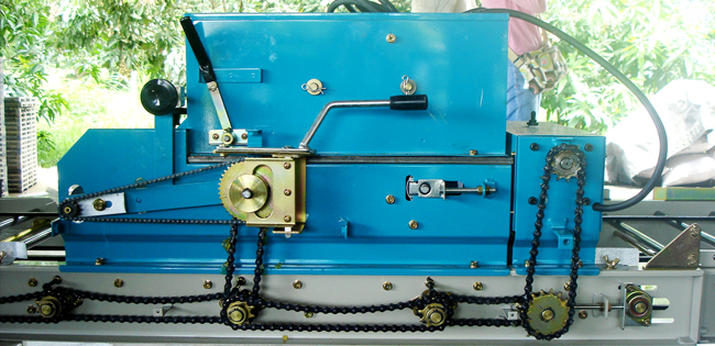 เครื่องโรยกล้ากึ่งอัตโนมัติ SR-K800THL