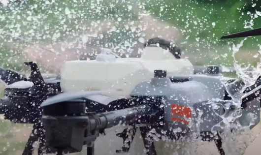 โดรนการเกษตร DJI รุ่น AGRAS T10