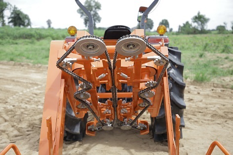 Cassava Dig Collector CDC80