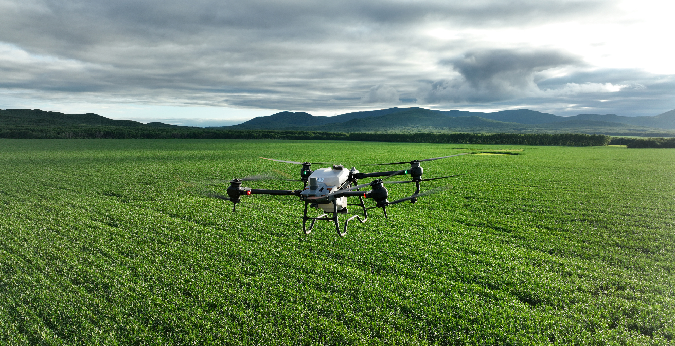 โดรนการเกษตร DJI รุ่น AGRAS T40