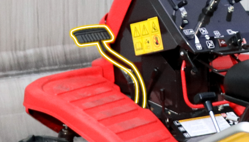 รถตัดหญ้านั่งขับ CANYCOM รุ่น CMX2402